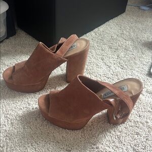 Steve Madden Women's Tan Platform Heels